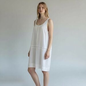 Banana Republic white solid shift dress - Size 14